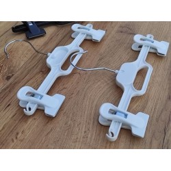 Вішалка-прищіпка для брюк і юбок на 26см (біла)