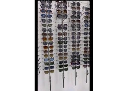 Стенд під окуляри, рейковий, на 20 місць.