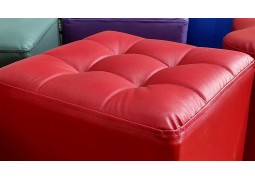 Пуфік-банкетка для примірки взуття (червоний куб з прошивкою)