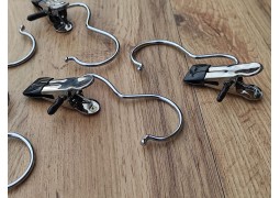 Прищіпка з гачком металева