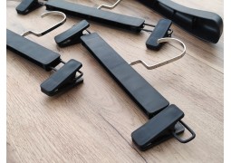 Пластикова вішалка з прищіпками 310 мм (планка 10 мм) зі текстурним покриттям