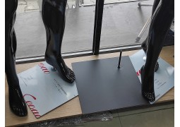 Підставка-платформа під ростовий манекен