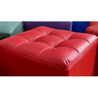 Пуфік-банкетка для примірки взуття (червоний куб з прошивкою)