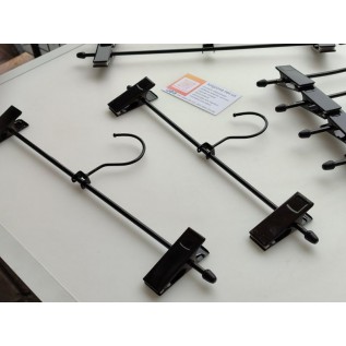 Вішалка-прищіпка металева 30см. (чорна)